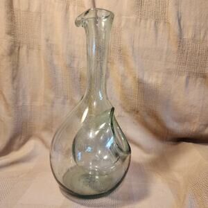 Wine Decanter w/Ice holder-Hand Blown Glass-Very Neat!!